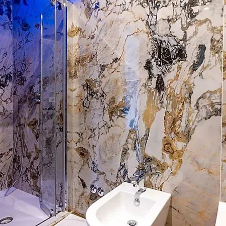 B&z Luxury Bed and breakfast Bari