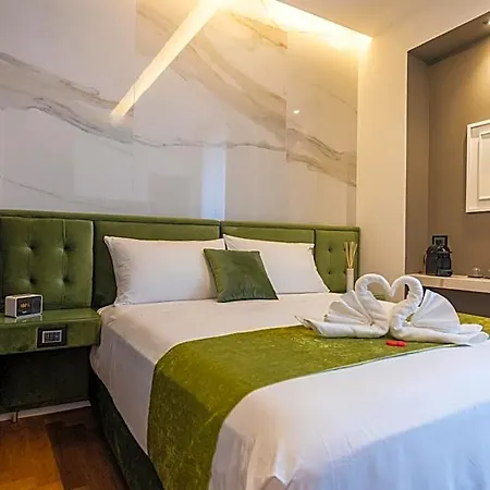 B&z Luxury 4*